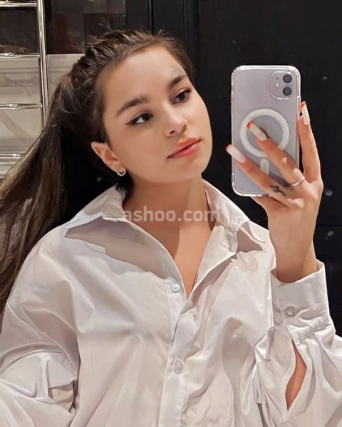 Куртизанкой быть — с правом быть живой